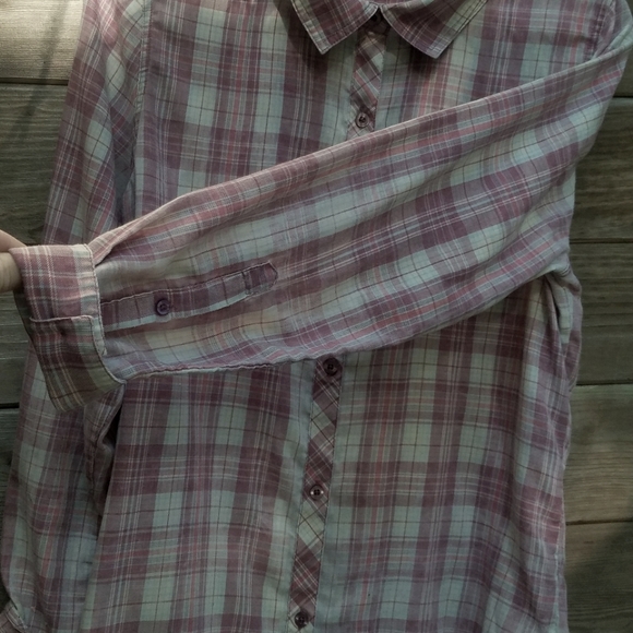 COPY - O'Neill Plaid Button Down Shirt - Picture 2 of 5